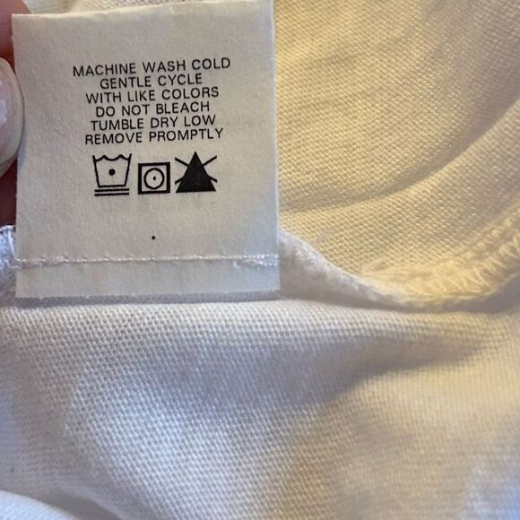 Lanston Revolve White Flutter Sleeve Top Size Large New with tags - Picture 6 of 8